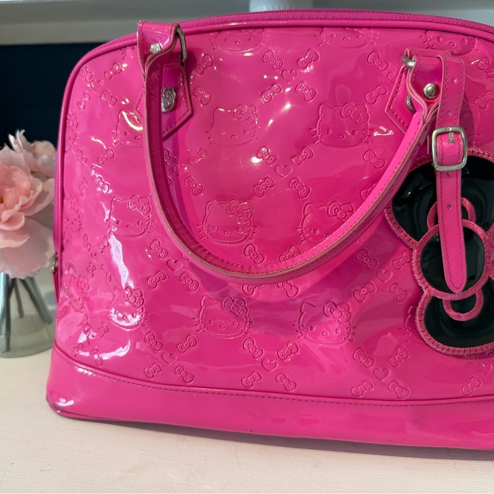 Hello Kitty Pink Embossed Women's Bag